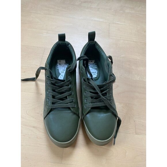 MATT & Nat BNWT Women Green "Bonaventure" Vegan Lace Up Sneakers New - Picture 2 of 8